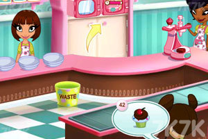 《姐妹冰淇淋蛋糕店》游戏画面2