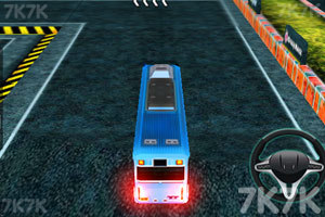 《3D巴士停车》游戏画面2