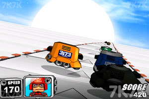 《太空赛车》游戏画面2