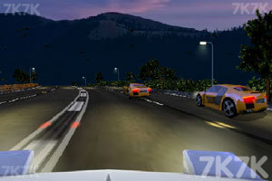 《高速公路狂飙》游戏画面1