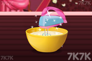 《天鹅绒蛋糕杯》游戏画面3