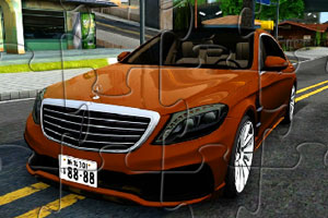 《奔驰S300汽车拼图》游戏画面1
