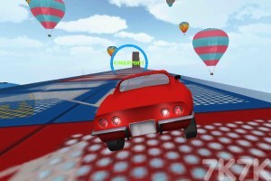 《极限飞车挑战赛》游戏画面1