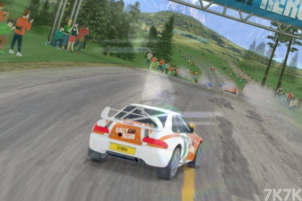 《拉力车挑战赛》游戏画面2