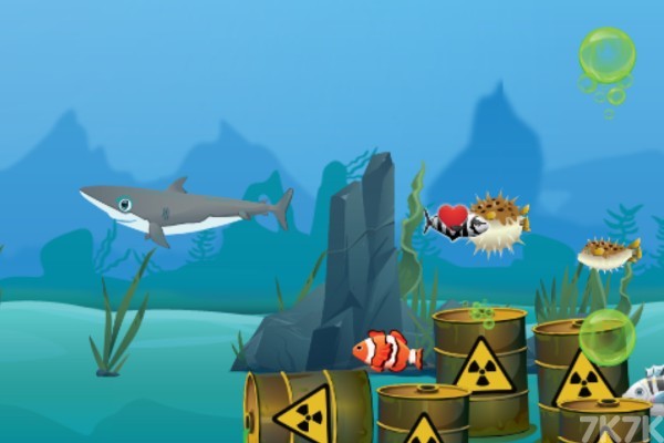 《鲨鱼进化》游戏画面1